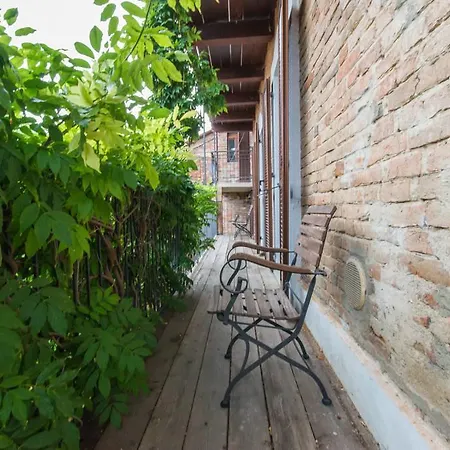 Aparthotel Ca Borgo Vecchio *