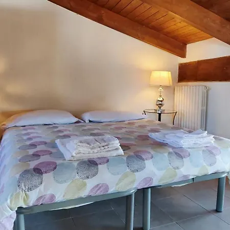 Ca Borgo Vecchio شقة فندقية Brusasco